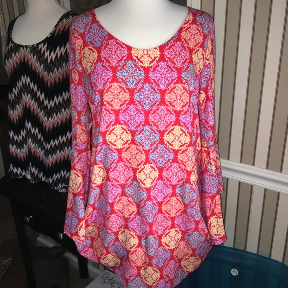 Bell Sleeve Blouse/Dress - Picture 2 of 2